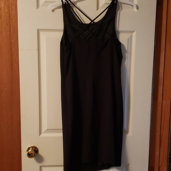 Dress - Picture 3 of 4